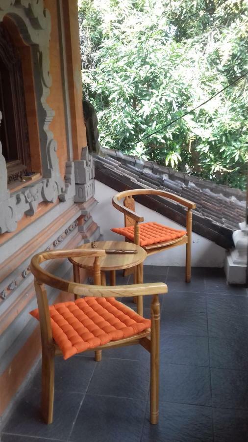 Shalana Homestay- formerly Teka Teki House Seminyak  Bagian luar foto